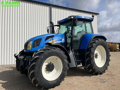 E-FARM: New Holland TVT155 - Τρακτέρ - id CVQUSTG - 24.500 € - Χρονία: 2005 - Μετρητής ωρών: 9.356,Ισχύς κινητήρα: 155,Γαλλία