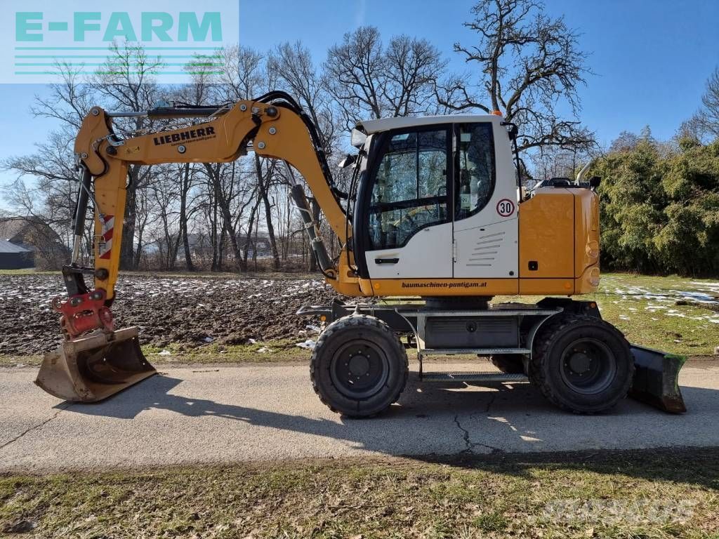 Liebherr a 910 compact litronic Koparka kołowa