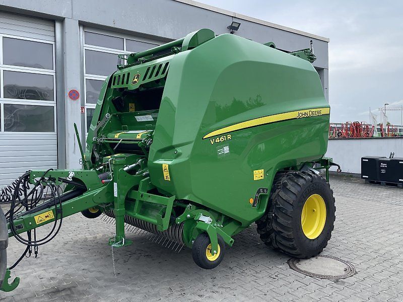 E-FARM: John Deere V461R - Presse à balles - id BUDUXXU - 74 800 € - Année: 2023 - Allemagne