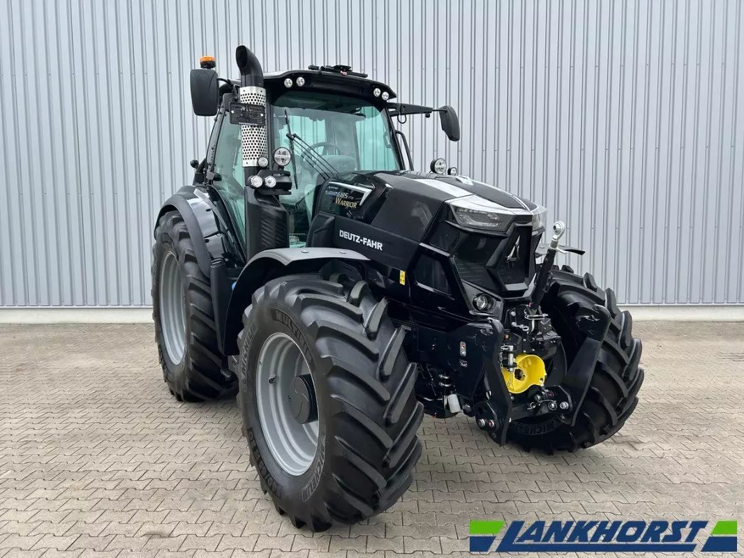 E-FARM: Deutz-Fahr 6185 TTV - Tracteur - id J8GUG6I - 135 000 € - Année: 2024 - Lecture du nombre d'heure: 400,Puissance du moteur (chevaux): 185,Allemagne
