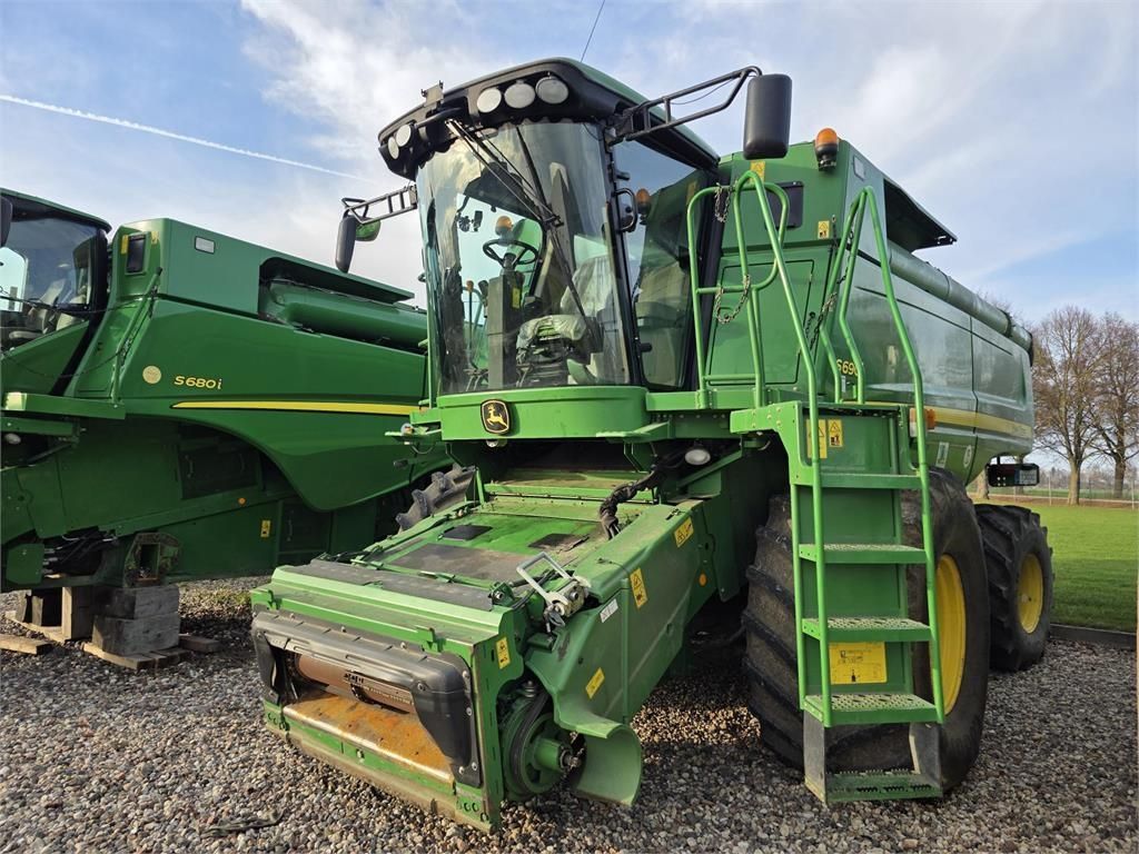 John Deere S 690 Kombajn zbożowy 97 000 €