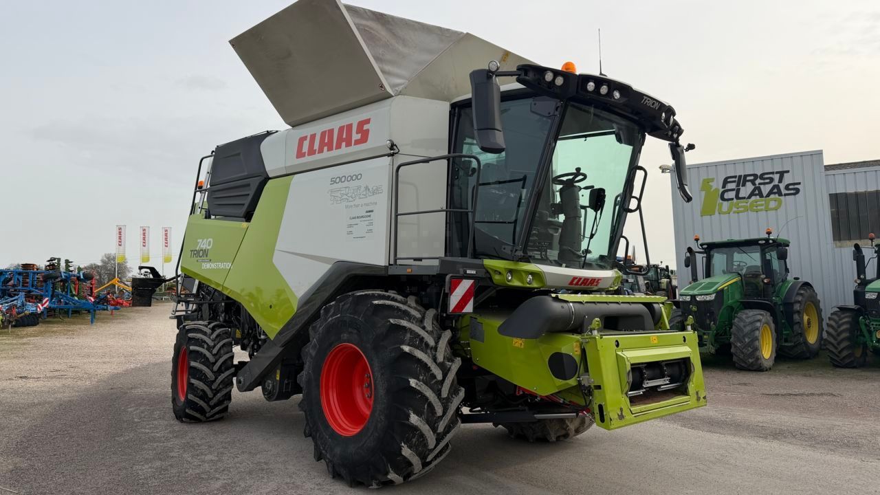 Claas Trion 740 Kombájn 290 000 EUR