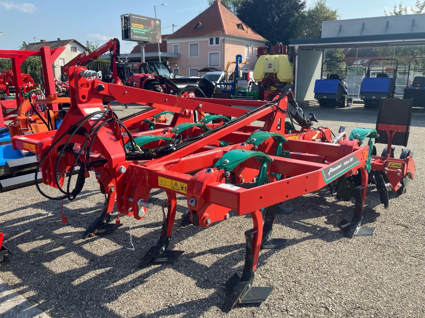 E-FARM: Kverneland Enduro 3000 - Cultivateur - id 44CXETW - 19 667 € - Année: 2023 - Autriche