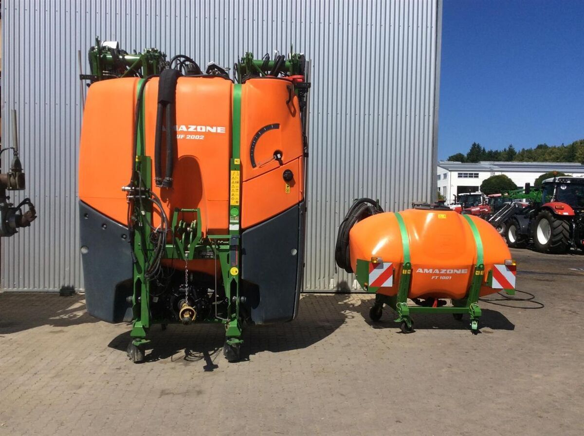 E-FARM: Amazone uf 2002 - Sprayer - id 7SHQXMF - Year of construction: 2021 - Germany