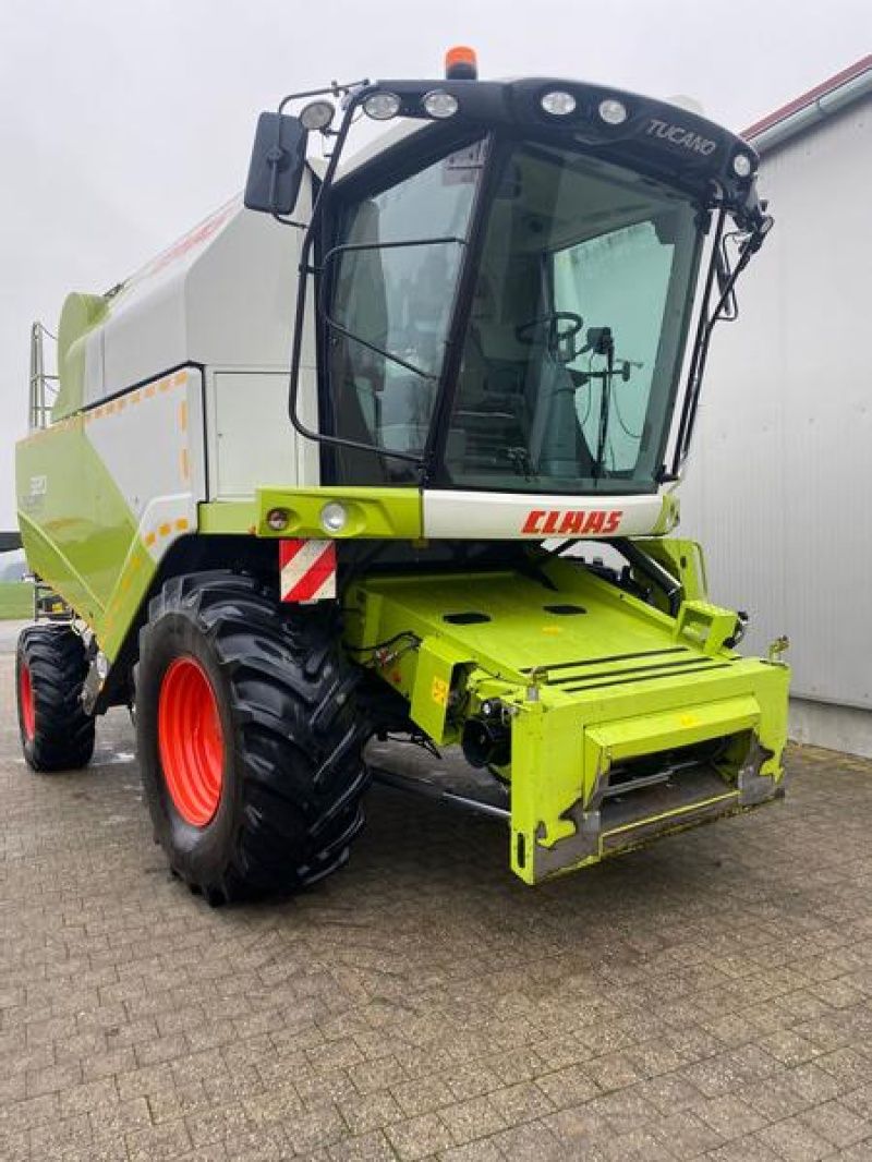 Claas Tucano 320 Kombajn 98 000 €