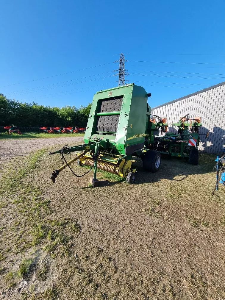 E-FARM: John Deere 592 - Lis - id XQSZKCV - 9 999 € - Rok výroby: 2003 - Německo
