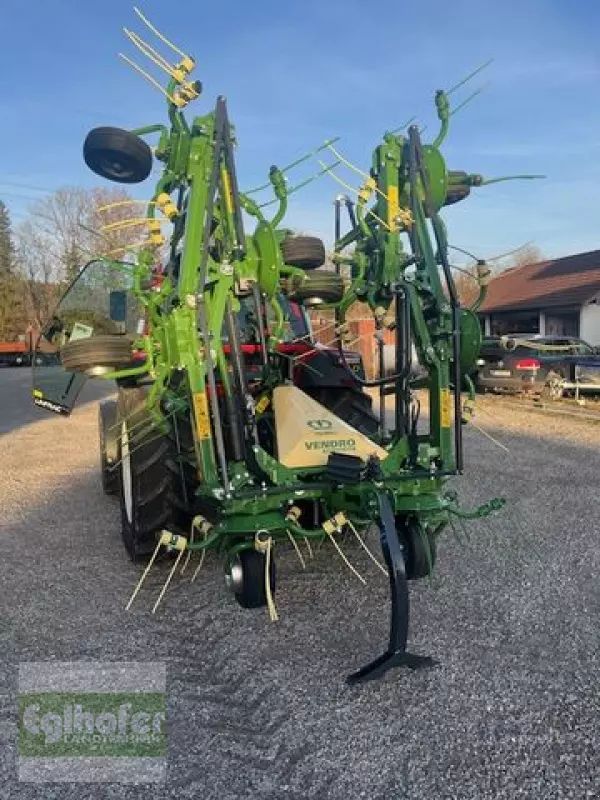 Krone Vendro 820 Highland Tedder €14,958