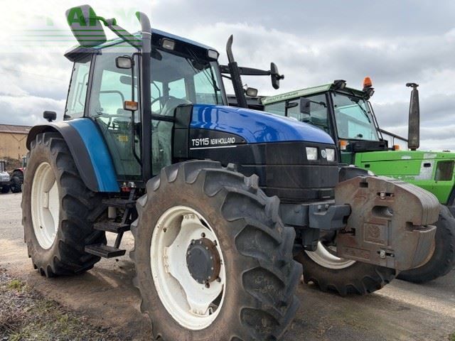 New Holland TS 115 Traktor 29 500 €