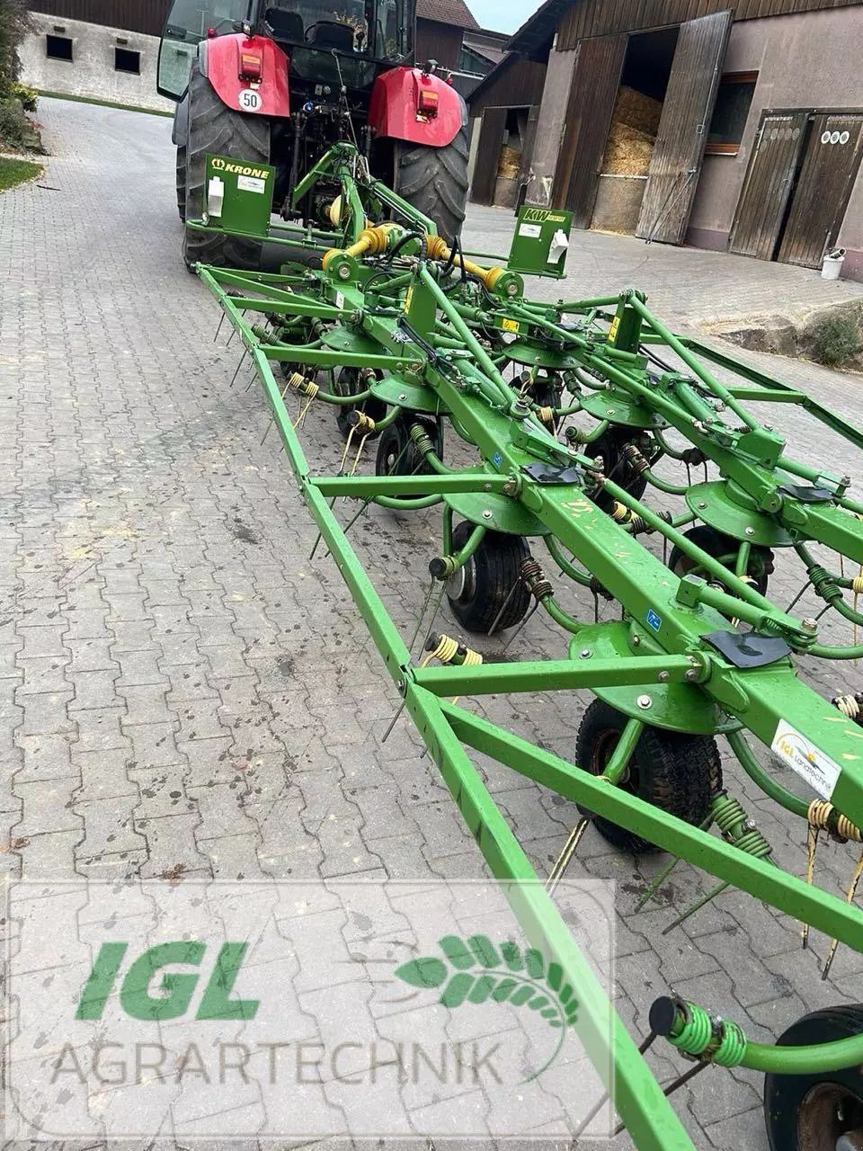 E-FARM: Krone KW 13.02/12 T - Kreiselheuer - id HP6QSRV - 6.881 € - Baujahr: 2007 - Deutschland