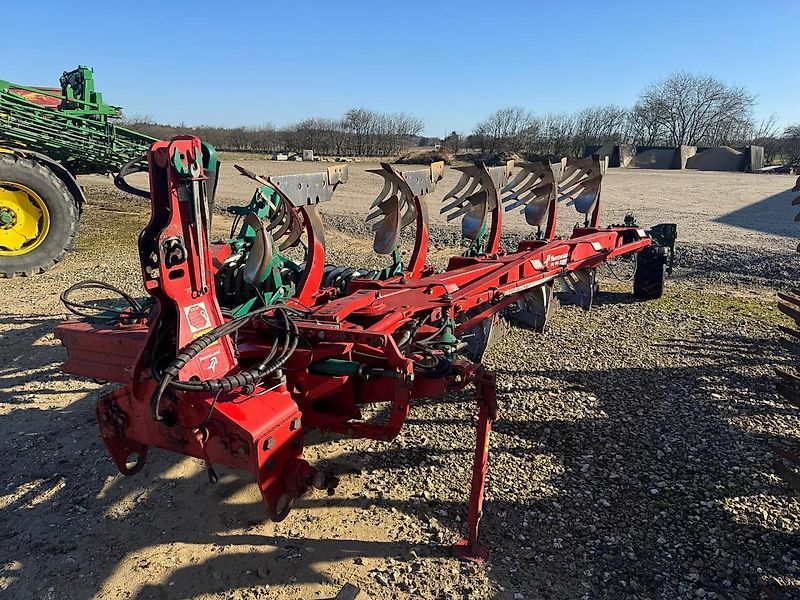 E-FARM: Kverneland EG 100/300 - Pflug - id 9YRRZK5 - 23.463 € - Baujahr: 2012 - Dänemark