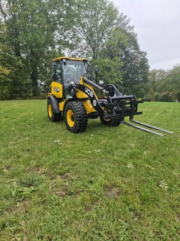JCB 409 Chargeuse sur pneus 49 500 €