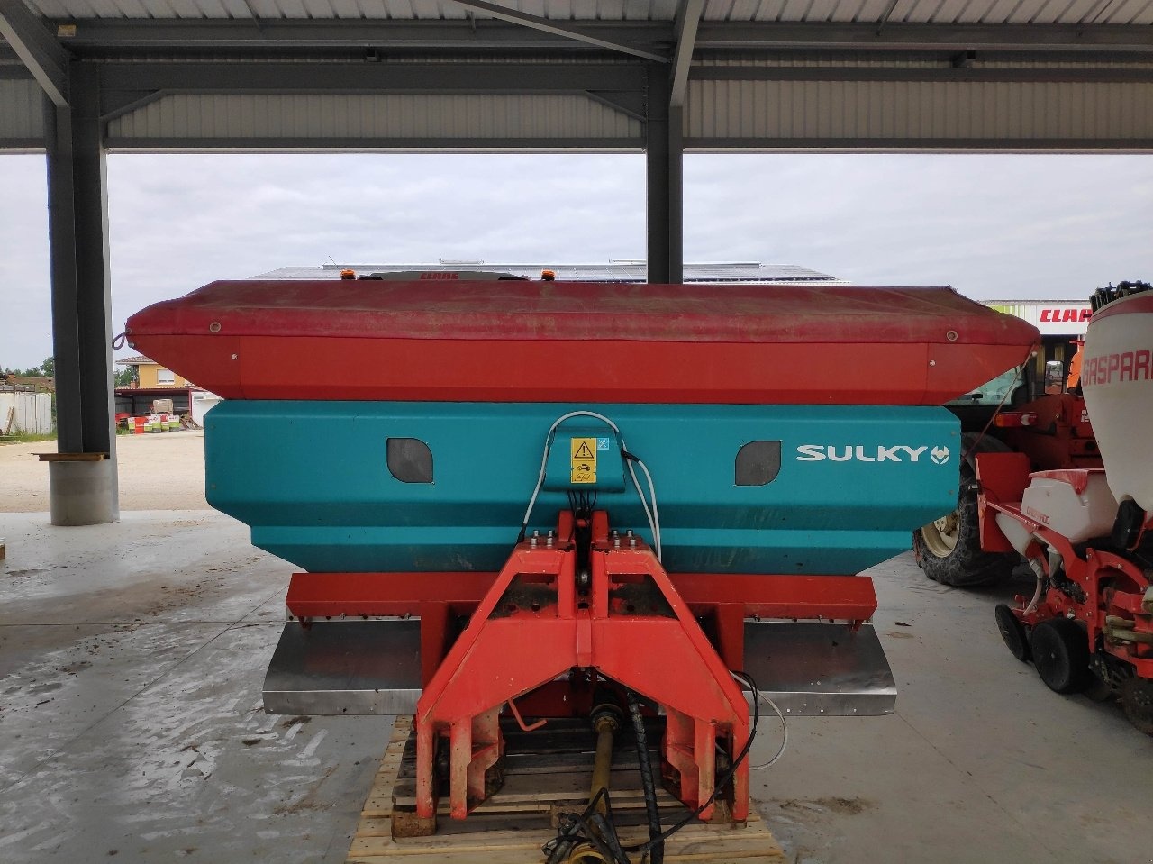 sulky x36 fertiliserspreaders 5 200 €