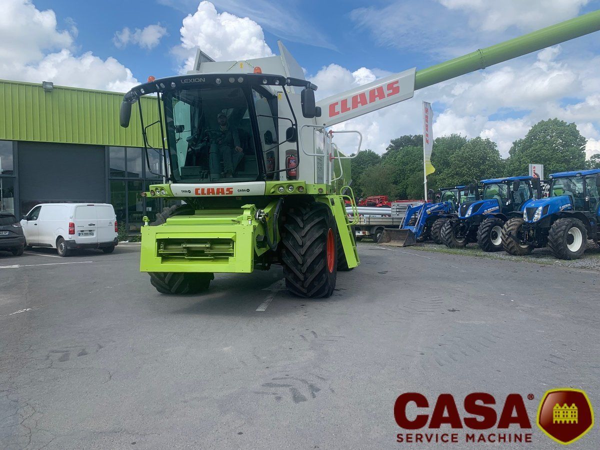 E-FARM: Claas Lexion 750 - Kombajn zbożowy - id SI7LK4I - 130 000 € - Rok produkcji: 2013 - Motogodziny: 4005,Francja