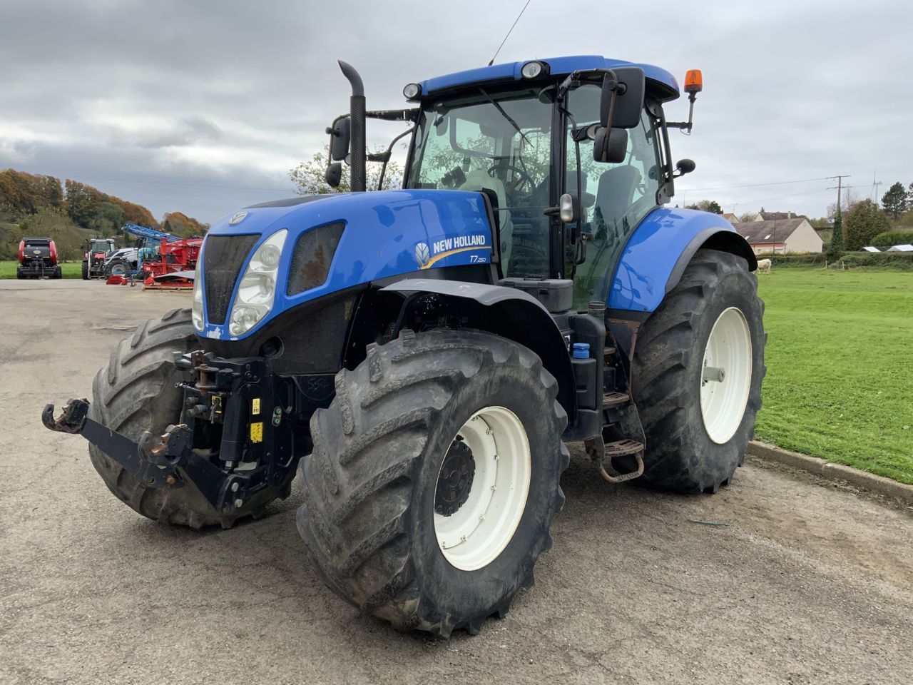 New Holland T7.250 Traktor 56 500 €