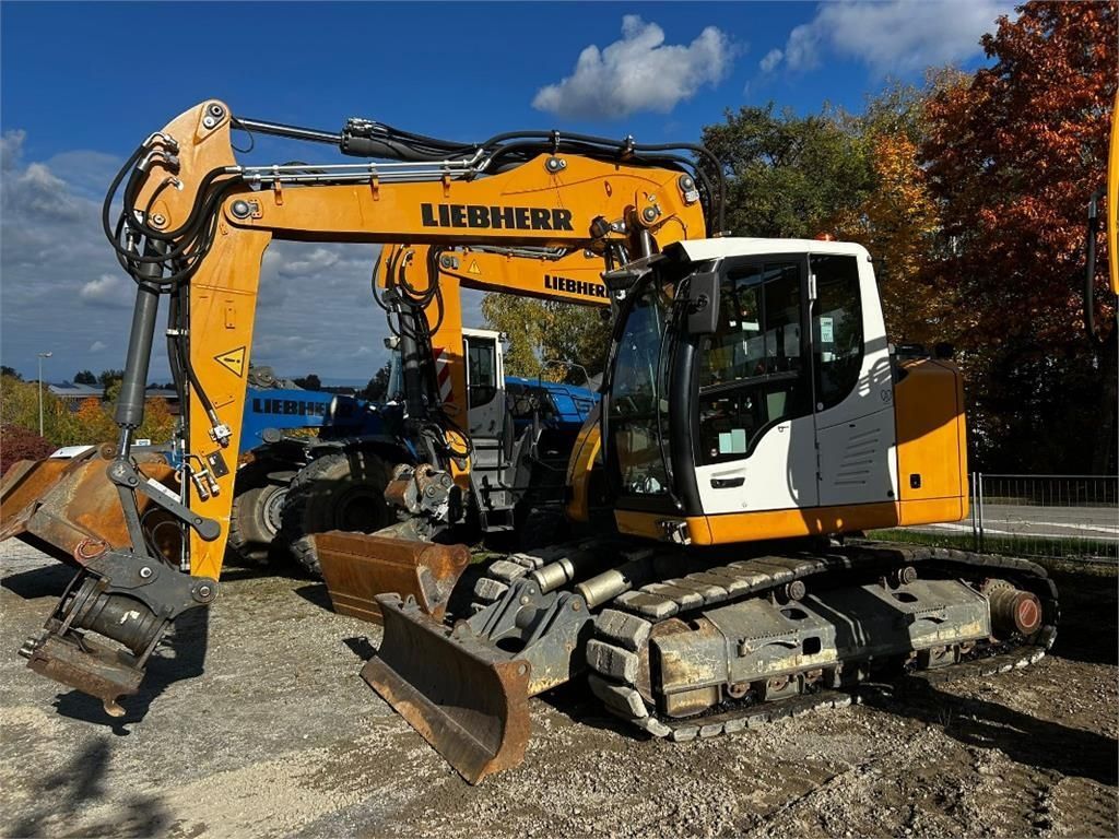 Liebherr r914 compact Raupenbagger 119.900 €