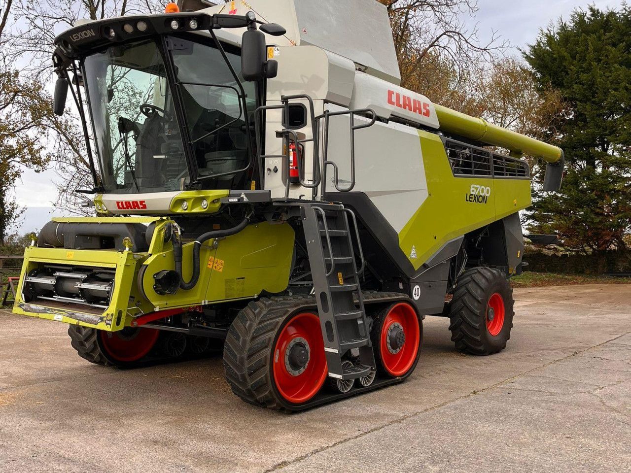 Claas Lexion 6700 Combine harvester €224,125