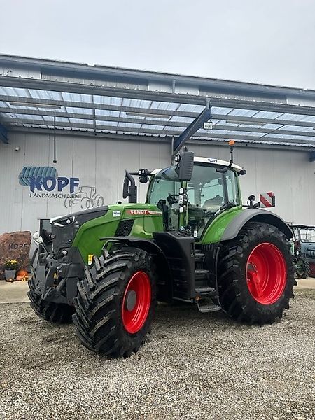 Fendt 728 Vario Tractor