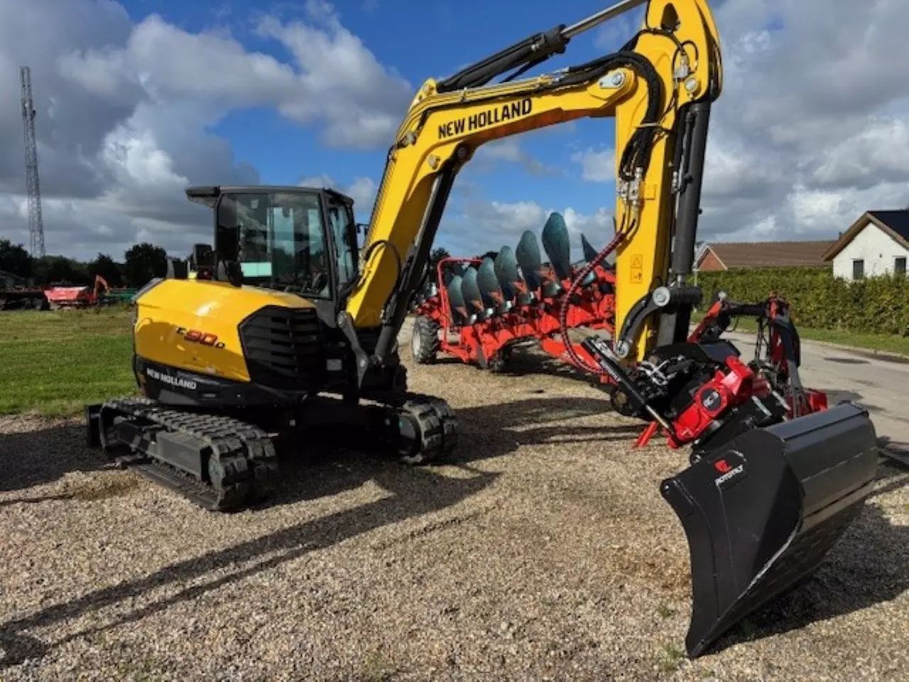 New Holland e90 cab Koparka 131 976 €