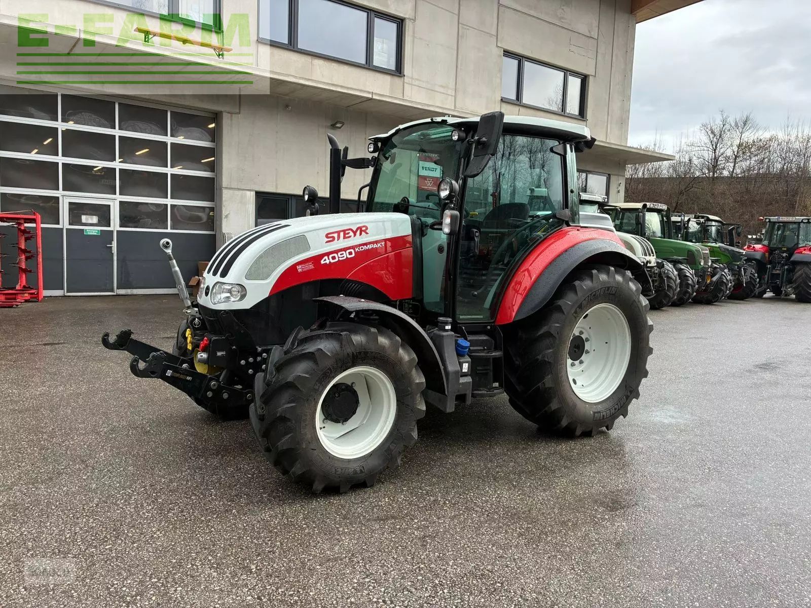 Steyr Kompakt 4090 Traktor 60 833 EUR