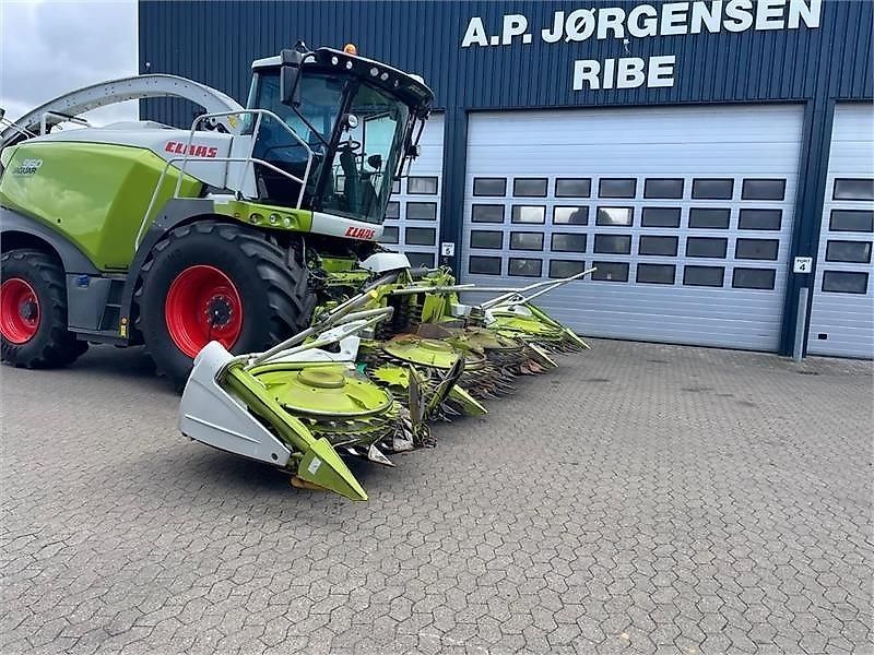 Claas Orbis 900 Vágóasztal 56 874 EUR