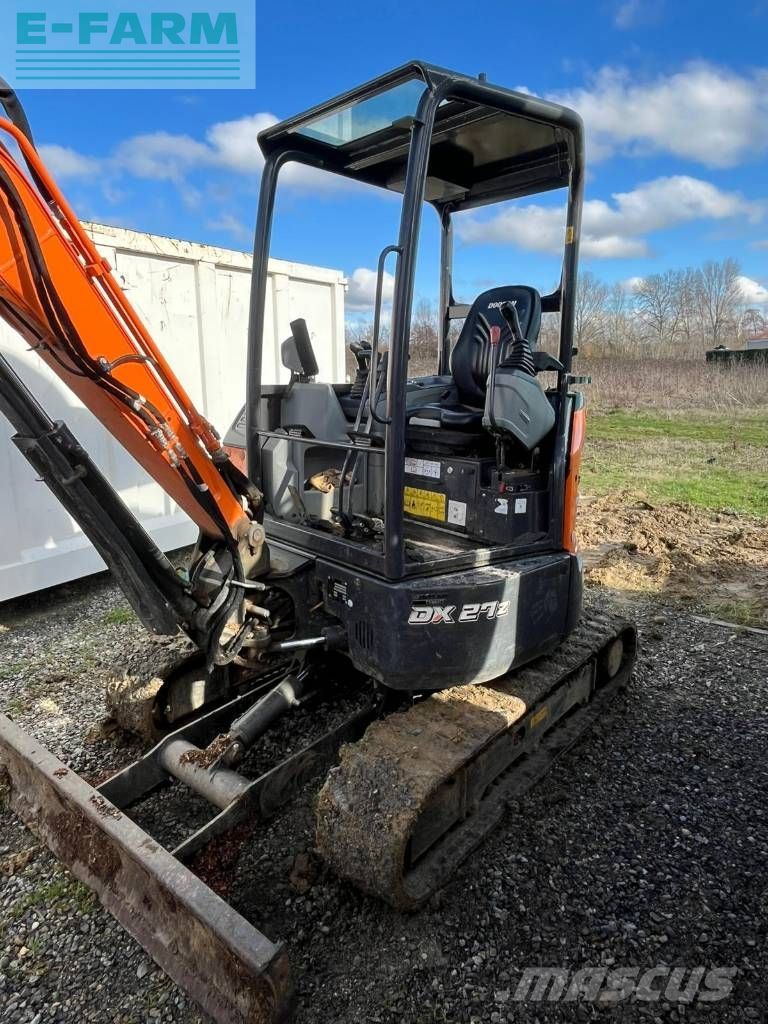 Doosan dx 27 z Mini excavadora  27.000 €