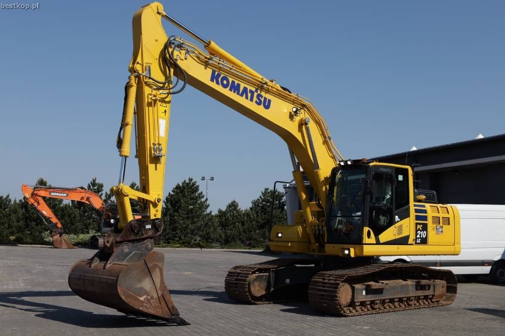 KOMATSU pc 210 lc-11 Bageri guseničari 86 500 €