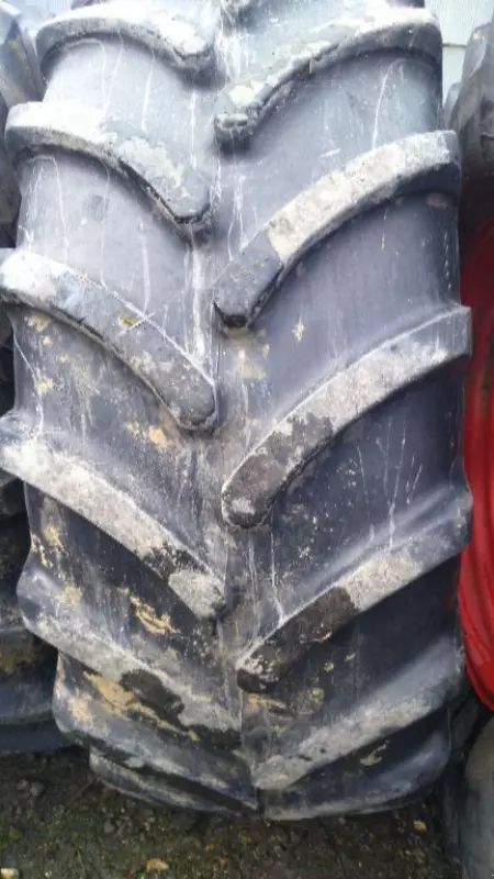 E-FARM: Firestone 540/65 r 28 radial 9000 - Kolesa in gosenica - id ZZNBPEG - Francija