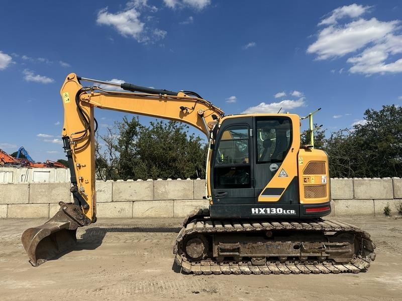 HYUNDAI hx130lcr Crawler excavator €42,192