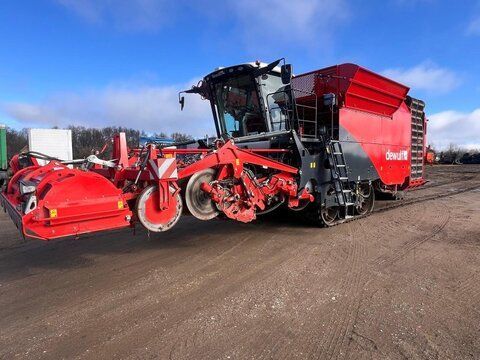 Dewulf kwatro Potato harvester