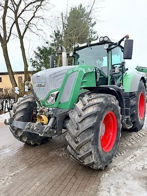 Fendt 828 Vario Profi Plus Tractor €94,017