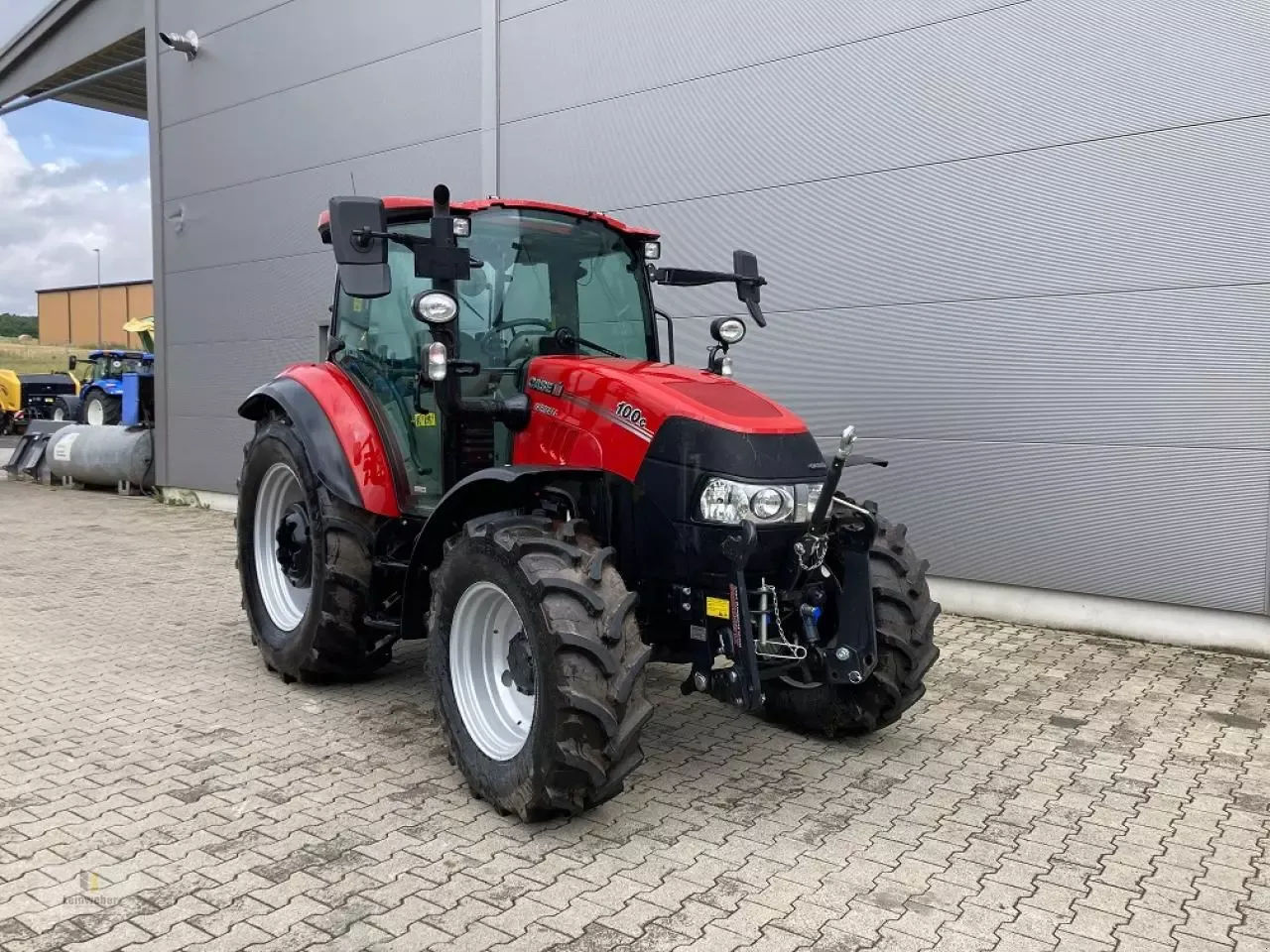 E-FARM: Case IH Farmall 100 - Trattore - id DEYFJTF - 55.000 € - Anno di costruzione: 2022 - Ore: 150,Potenza del motore: 101,Germania