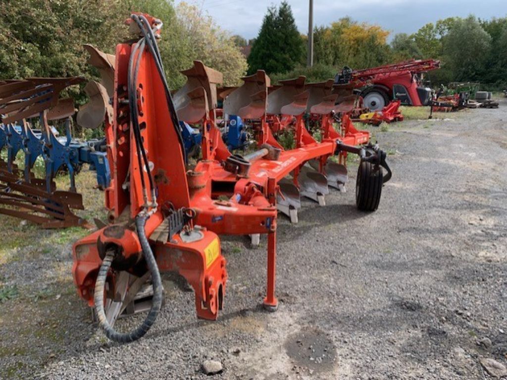 E-FARM: Kuhn multimaster 122 - Plough - id GHWEIMZ - €11,000 - Year of construction: 2010 - France