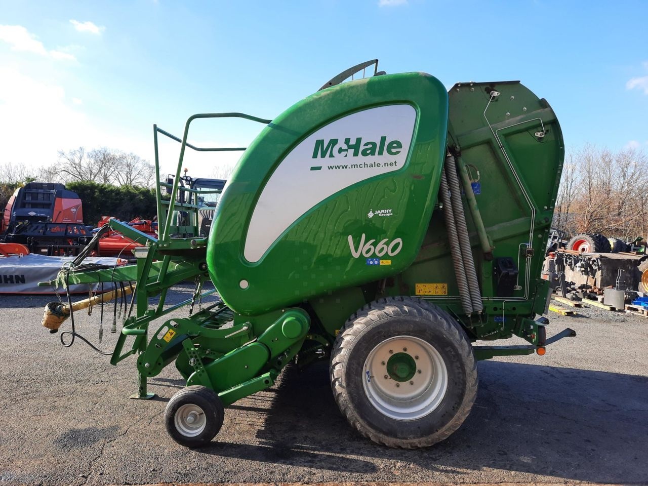 McHale V 660 baler €32,000