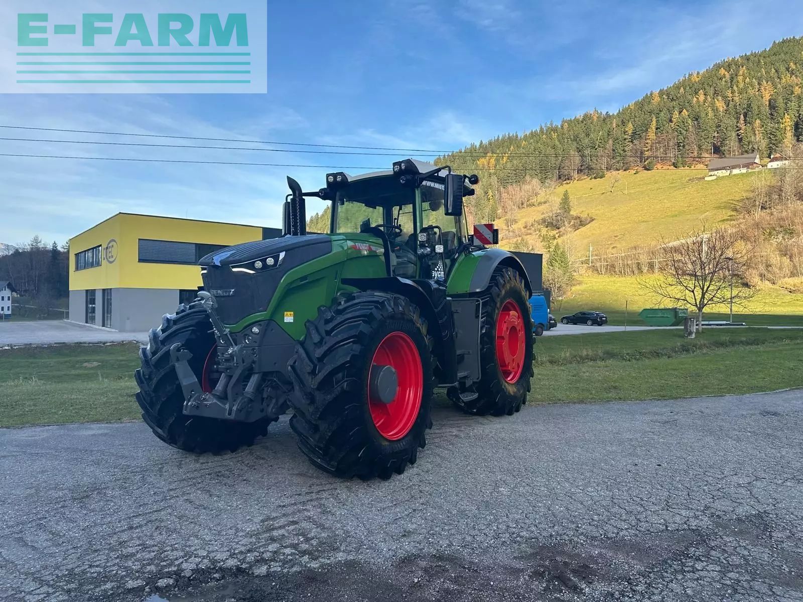 Fendt 1050 Vario Profi Plus Tractor €355,000