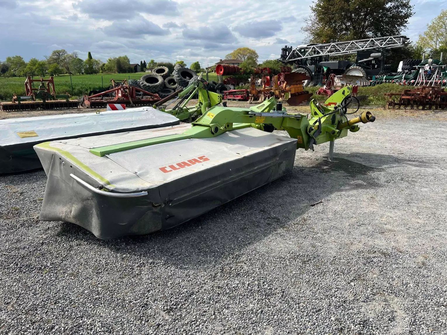 E-FARM: Claas Disco 2800 Contour - Mähwerk - id AN1SX3Y - 5.500 € - Baujahr: 2015 - Frankreich