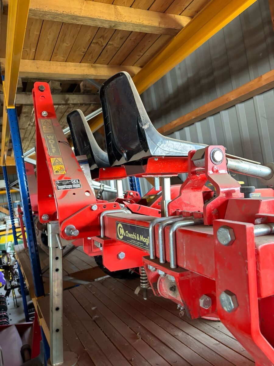 E-FARM: checchi u magli - Máquina sembradora otros - id NFBV55N - 5583 € - Año: 2018 - Austria