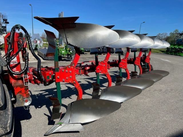Vogel & Noot xms 1050 vario Charrue 7 700 €
