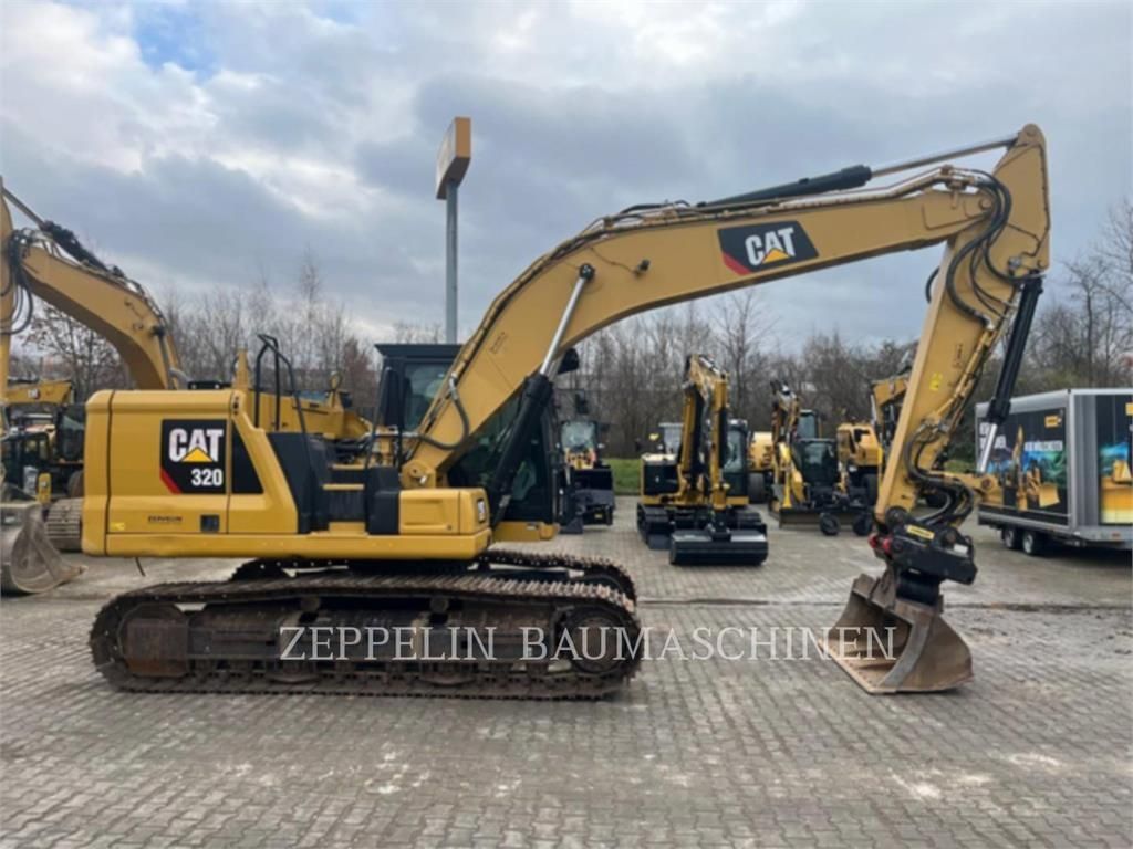 Caterpillar 320-07a Excavadora de orugas 89.900 €