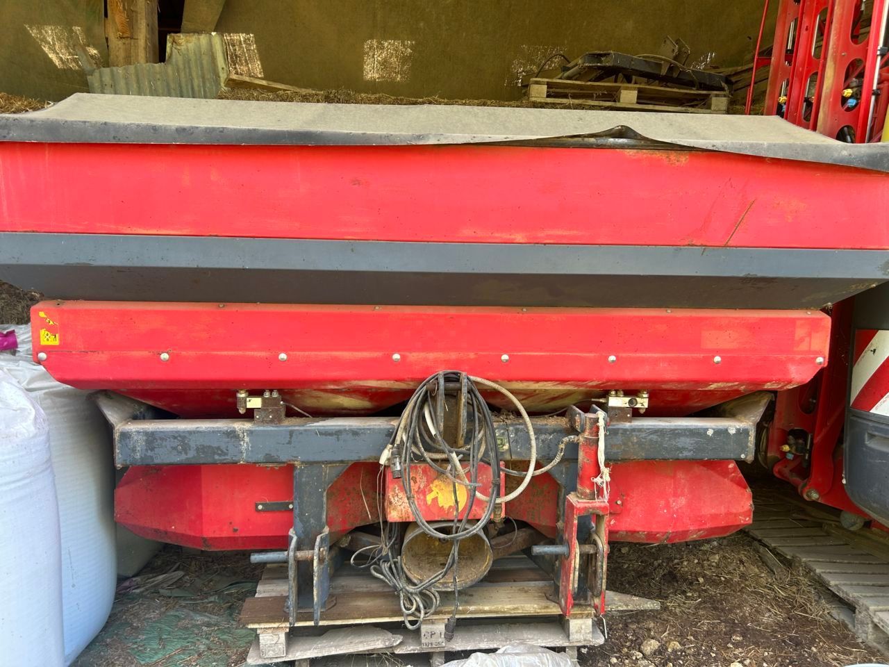 E-FARM: Vicon rotaflow rs-edw - Epandeur d'engrais - id FT5RJTK - Année: 2000 - France