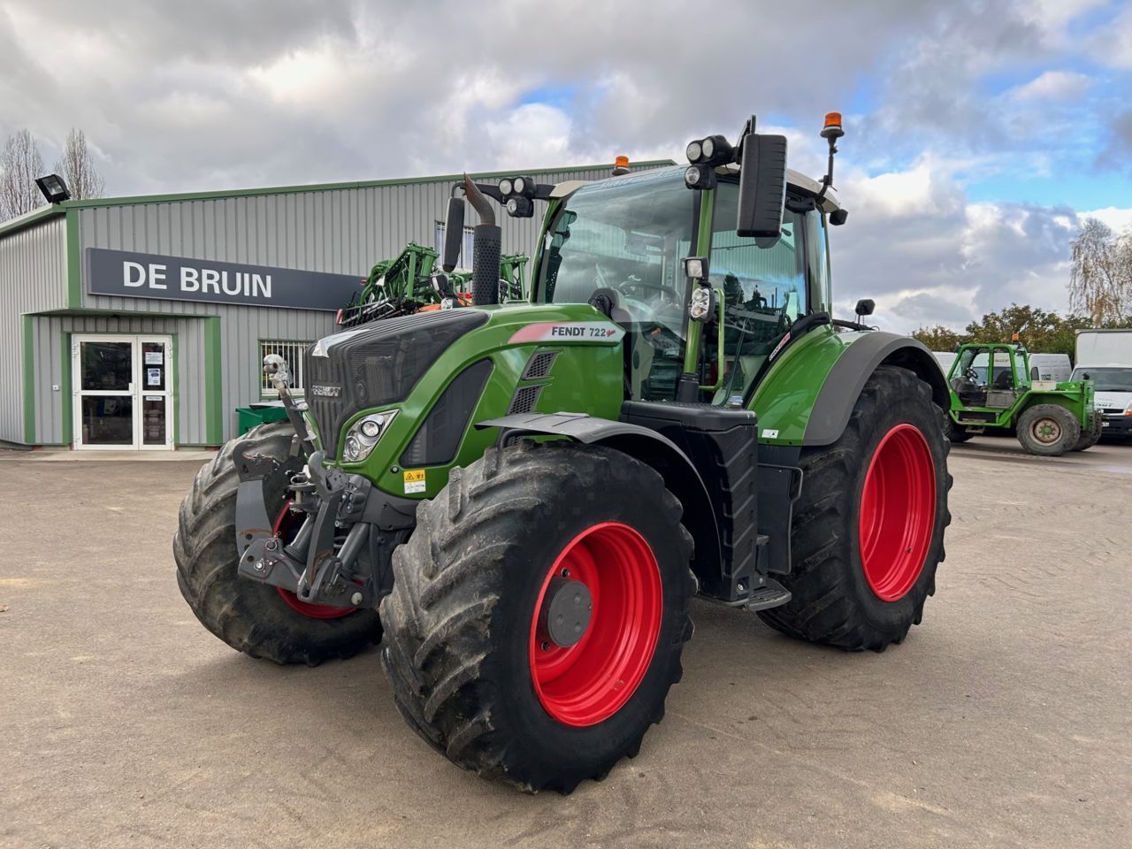 Fendt 722 Vario Profi Plus Tractor €114,000