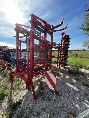 E-FARM: Kverneland clc pro - Cultivateur - id JF9NJ6W - 18 000 € - Année: 2018 - France