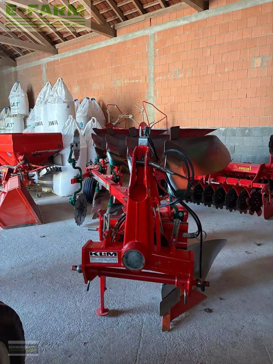 Vogel & Noot m 1000 plus 4-scharig Plough €8,487