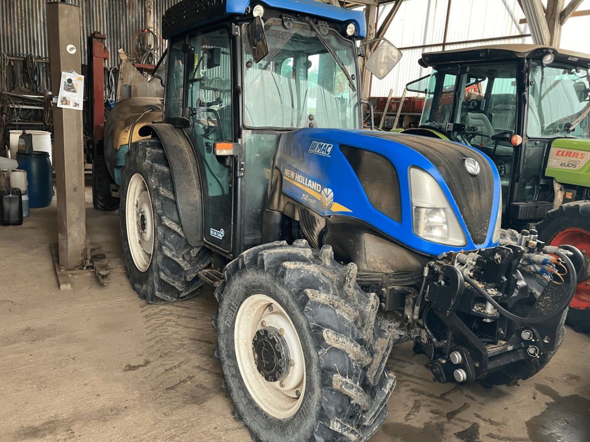 E-FARM: New Holland T4.110 LP - Trattore - id GR2KFWT - 41.000 € - Anno di costruzione: 2019 - Ore: 2.500,Potenza del motore: 110,Francia