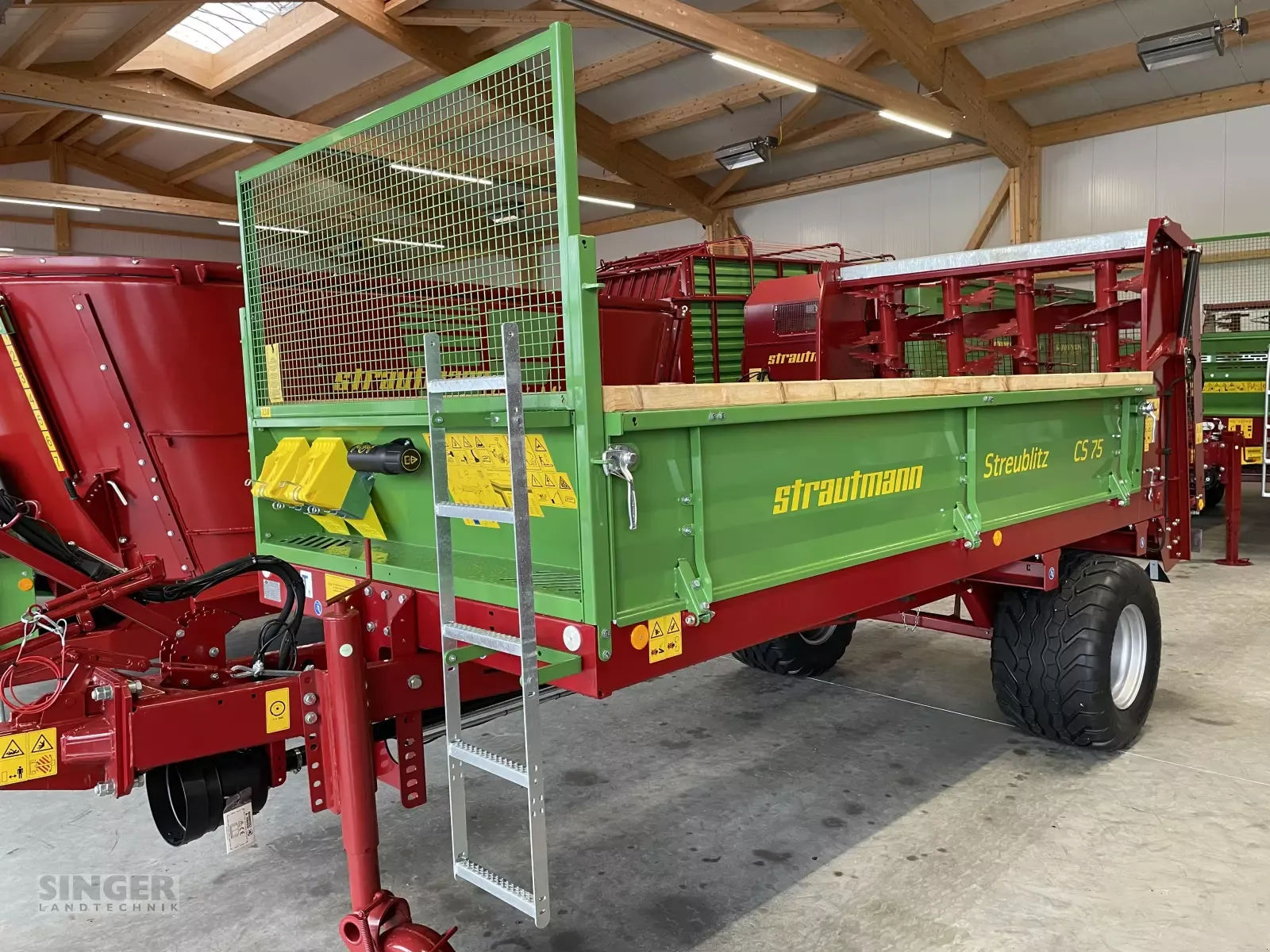 E-FARM: Strautmann CS 75 - Mist- und Kompoststreuer - id 1ZGKANH - 21.429 € - Baujahr: 2023 - Deutschland