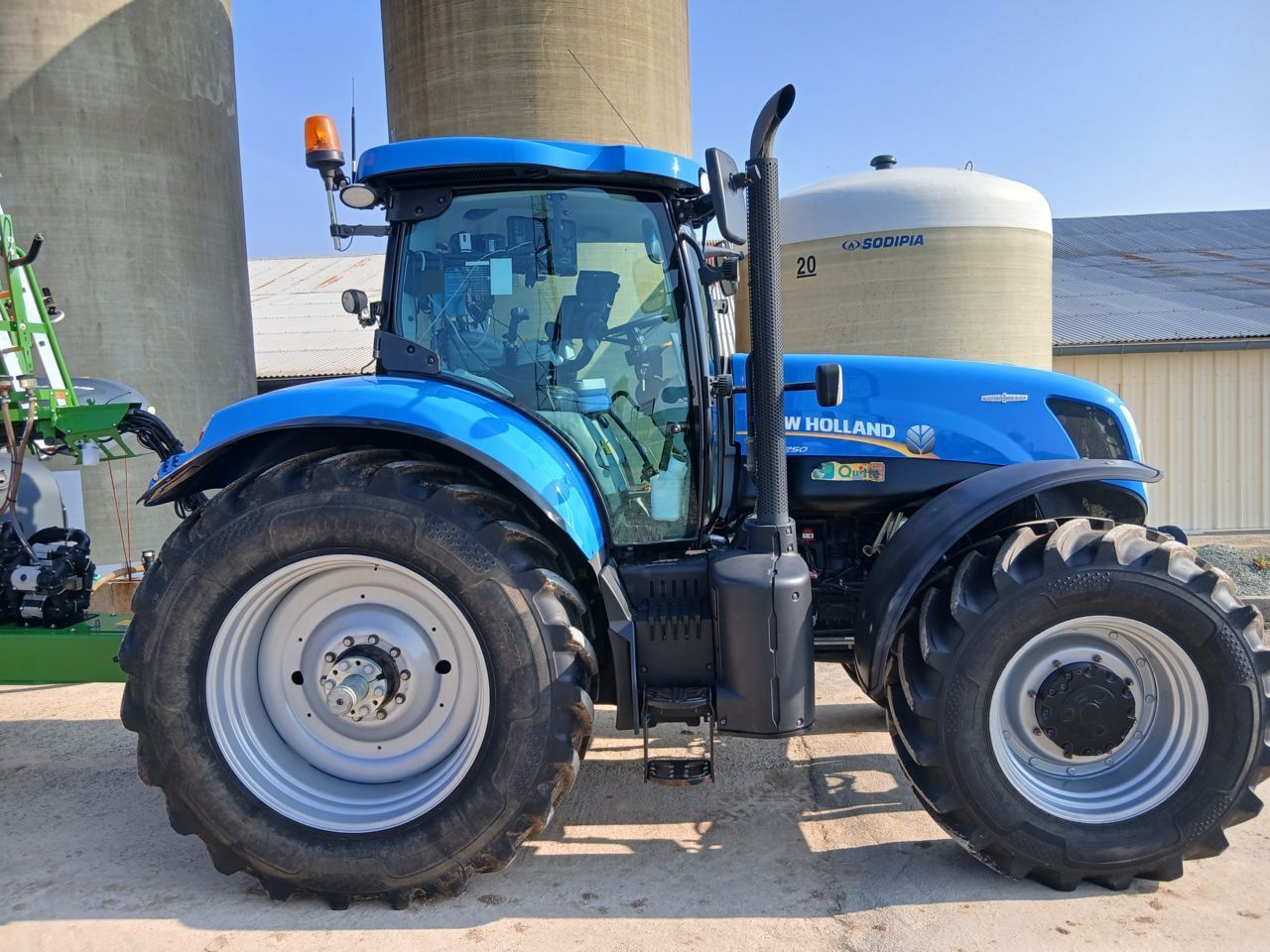New Holland T7.250 Trattore 58.500 €