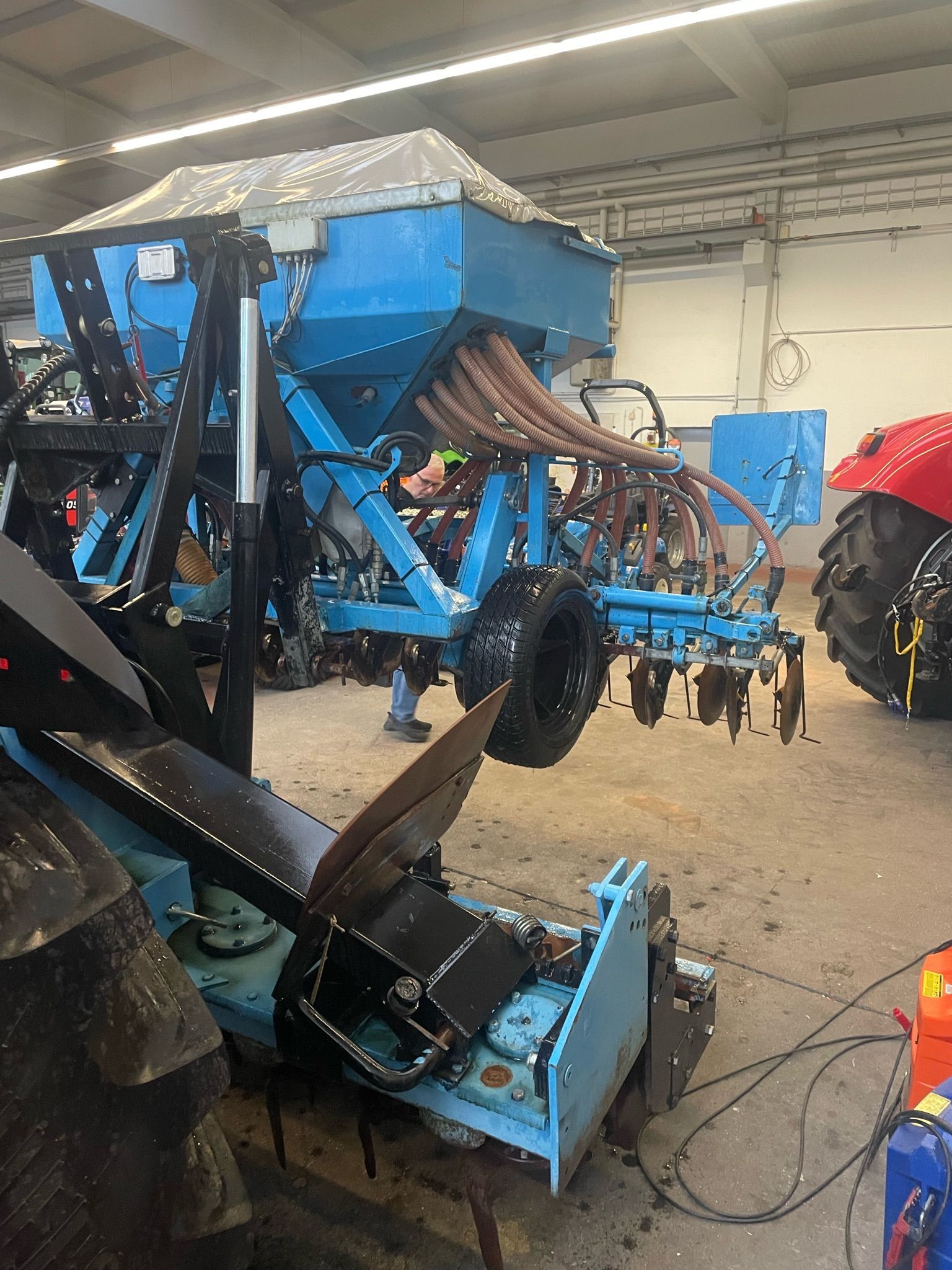 E-FARM: SICMA ECK KING 3000 - Drillmaschine - id 4LHUKZW - 5.500 € - Baujahr: 2000 - Abgelesene Motorstunden: 1,Deutschland