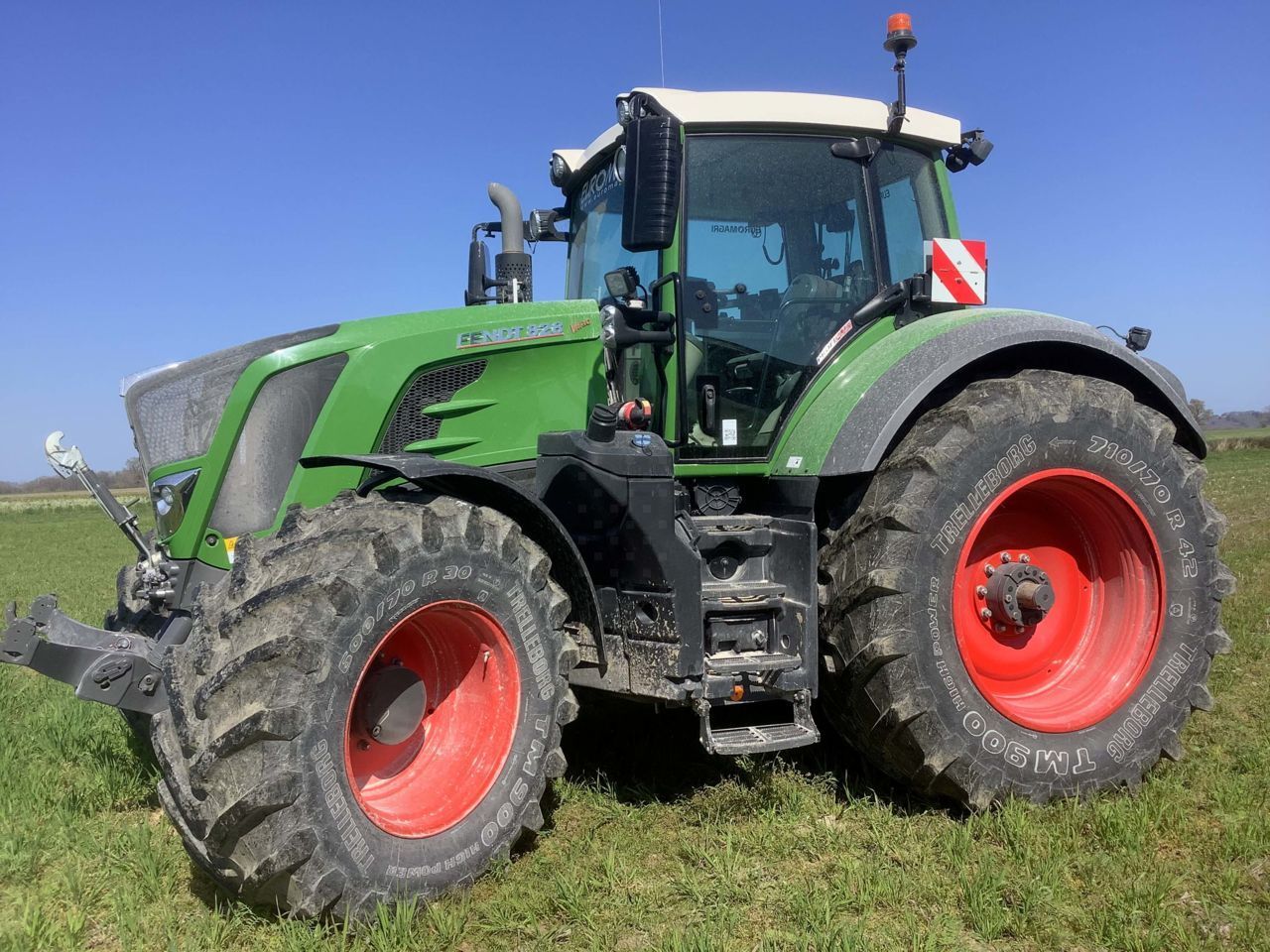 Fendt 828 Vario Profi Plus Tracteur 158 000 €