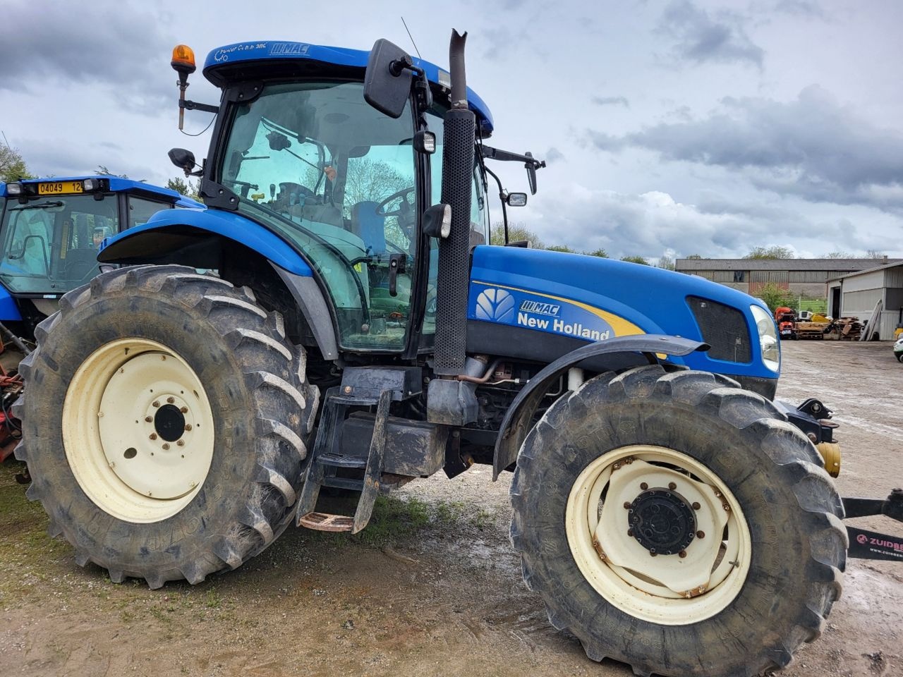 New Holland T 6030 Elite tractor 37 500 €