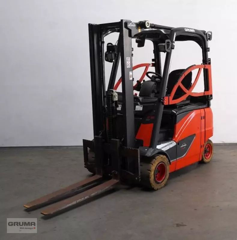E-FARM: Linde e 18 ph evo 386-02 - Targonca - id 9JUHXRL - 9400 EUR - Gyártási év: 2017 - Üzemóra (motor): 11 066,Németország