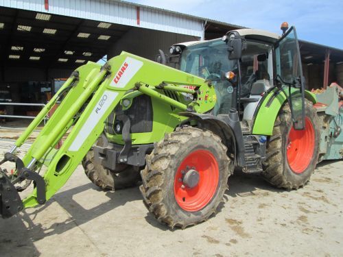 E-FARM: Claas Arion 430 - Tracteur - id NTQIJ37 - 52 000 € - Année: 2015 - Lecture du nombre d'heure: 4 400,Puissance du moteur (chevaux): 110,France